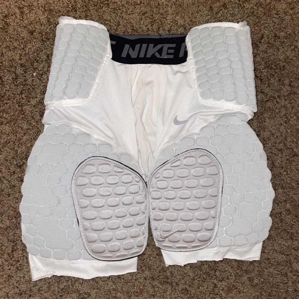 Nike Pro Combat Football Girdle Size Medium